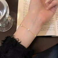 <tc>Armband Klavertje Vier in Zirkonia</tc>