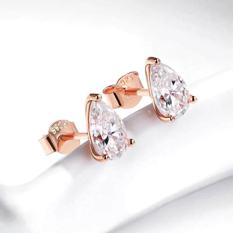 <tc>Peer Moissanite oorbellen  in 925 zilver </tc>