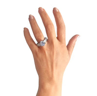 <tc>Luxe ring </tc>