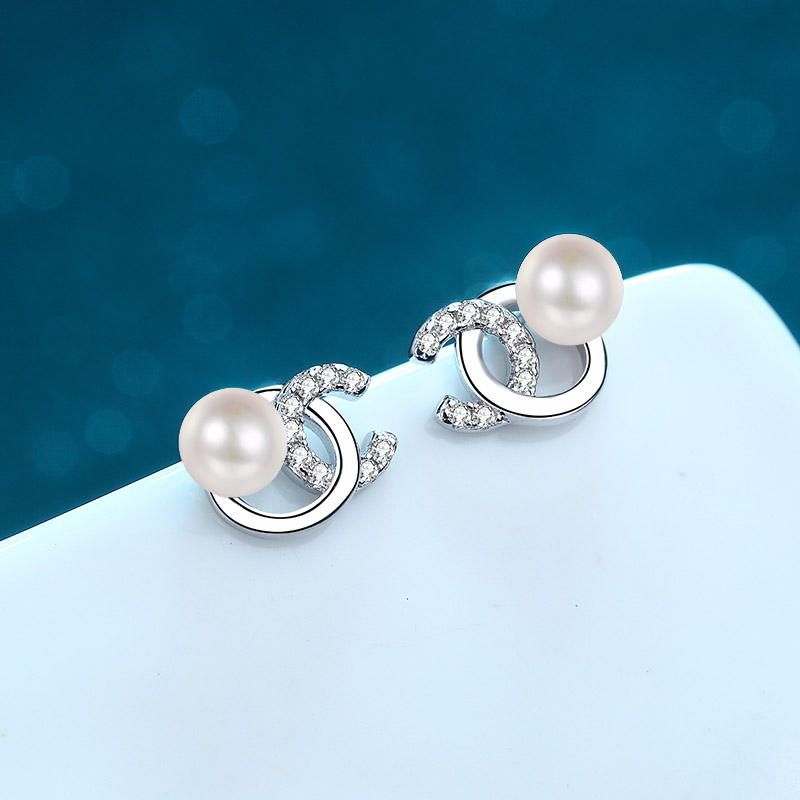 <tc>Parels & Moissaniet Oorbellen in 925 Zilver</tc>